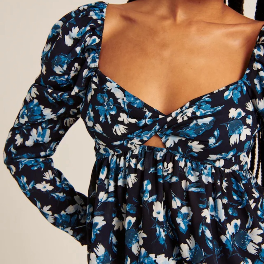 Nwt Abercrombie floral Long sleeve